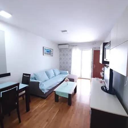 Apartment Diana Znjan